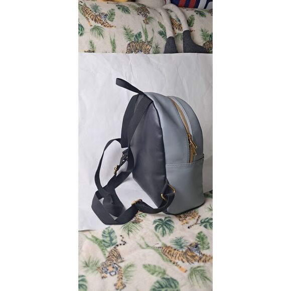 Funko Pop Netflix Stranger Things Exclusive Demogorgon Surfer Mini Backpack - Picture 3 of 4